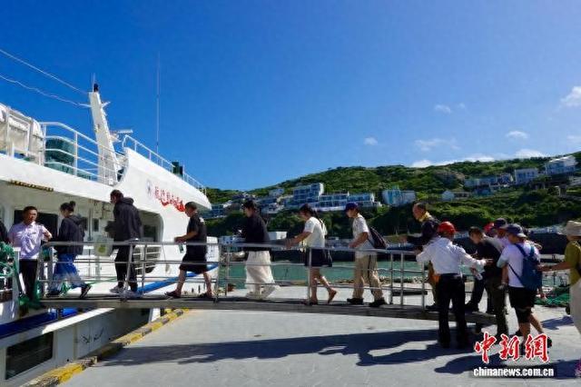探访浙江舟山“里斯本丸”沉船事件的事发地：暑期海岛旅游热