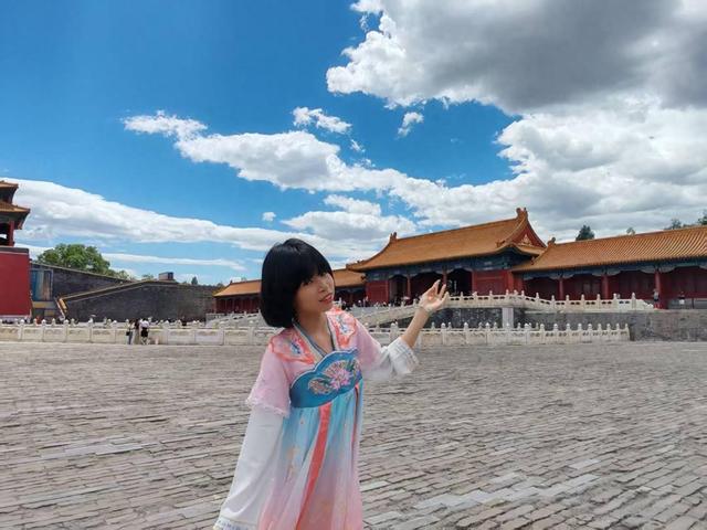 寻迹栖霞 金陵中学实验小学五（6）班 黄婉婷