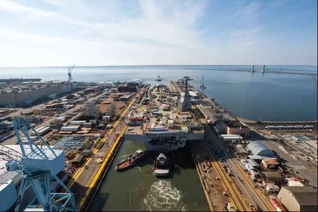 触目惊心！美国造船业深陷三重危机，主力舰项目接连夭折