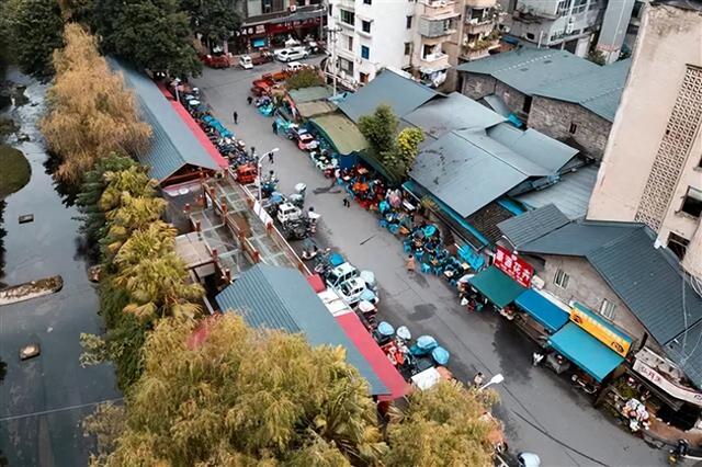 【地名里的垫江】顺城街：因沿城墙外护城河边延展而得名