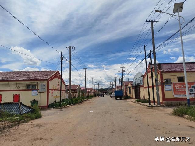 在沽源长梁村吃席