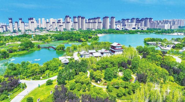 阜阳秋季公园美如画