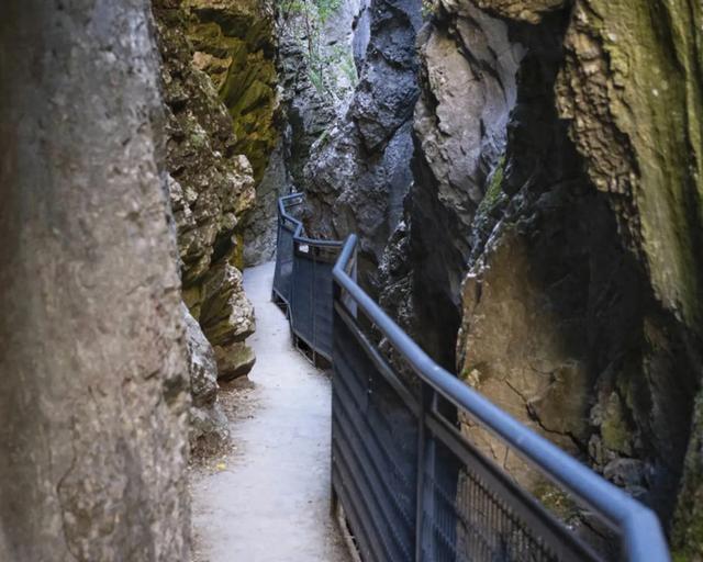 山西这个景区，风景优美、非常治愈，有“太行第一雄峡”的美称
