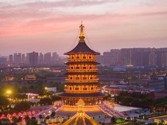 上个月去了趟洛阳	，我实话实说：当地人的素质让我眼界大开～