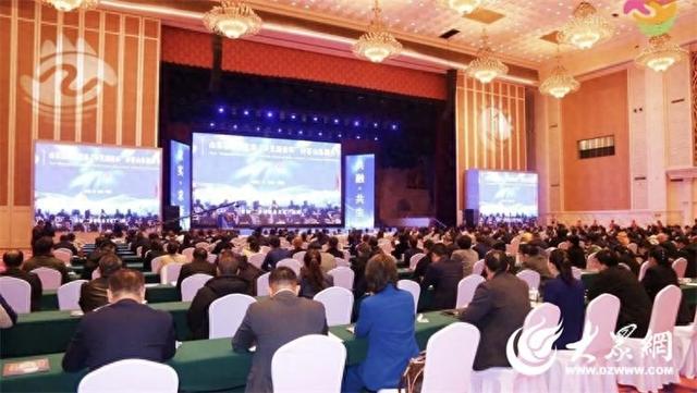 德百员工第八届“好客山东服务节”获殊荣