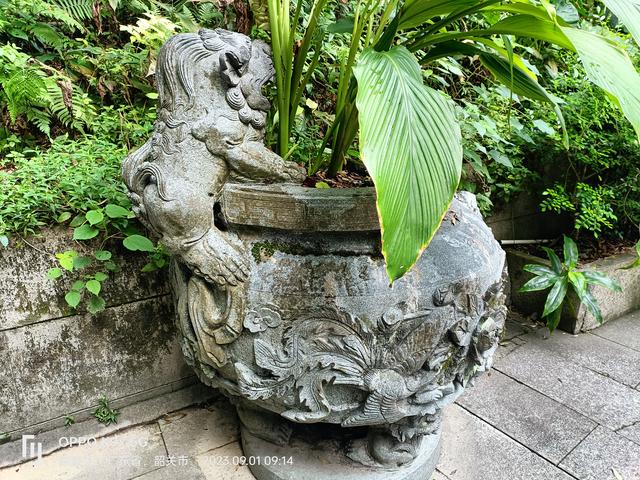 广东韶关南华寺游览图片