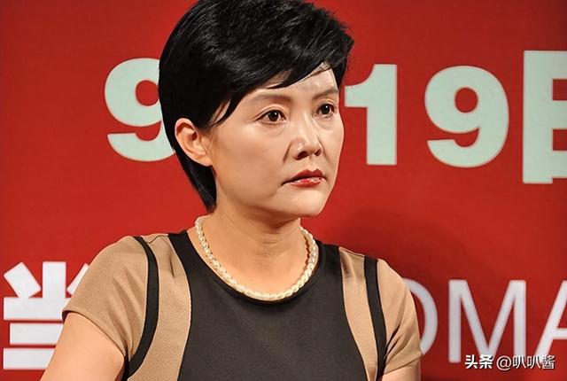 她11岁被导演看中，与名导同居多年被抛弃，如今复出却无人问津