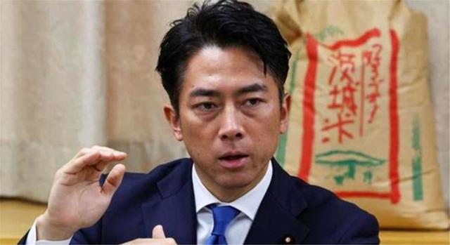 局势恶化，高市一锤定音，500枚导弹将进驻日本，洪秀柱不忍了