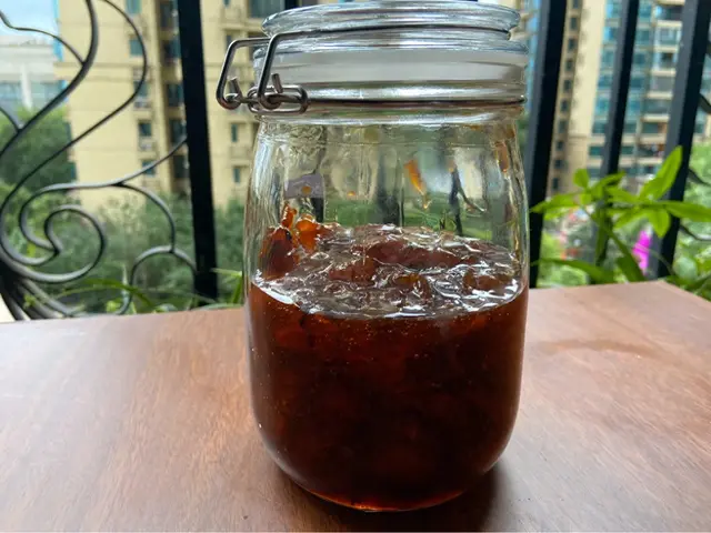 家庭枇杷膏的简单做法（在家也能做枇杷膏原来这么简单）