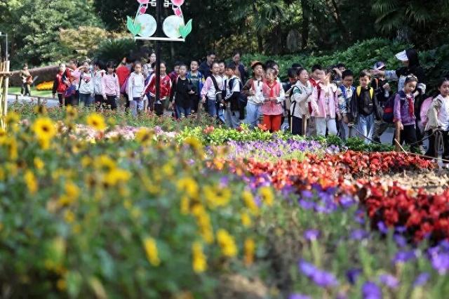 如何让春秋假更好落地