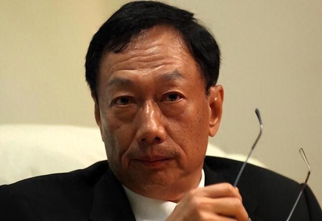 这就是嚣张的后果，郭台铭没料到，中国市场赏饭吃的时代彻底结束