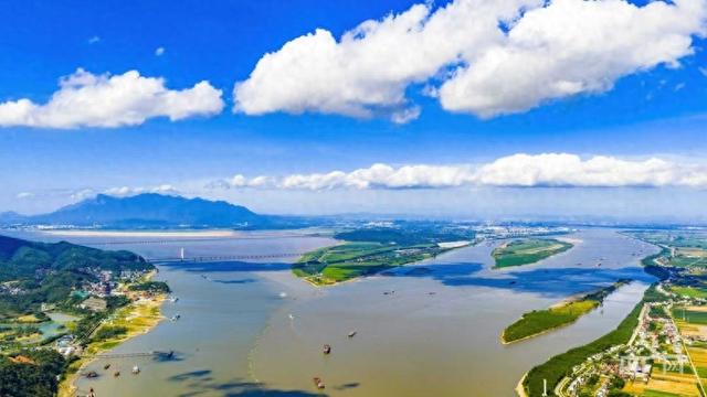 “向江图强谱新篇”共绘生态文旅与绿色工业长江保护新画卷