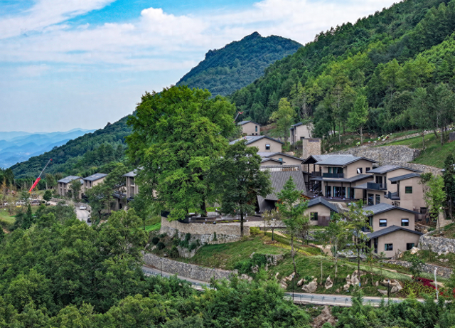 四川华蓥：打造全国高山精品民宿