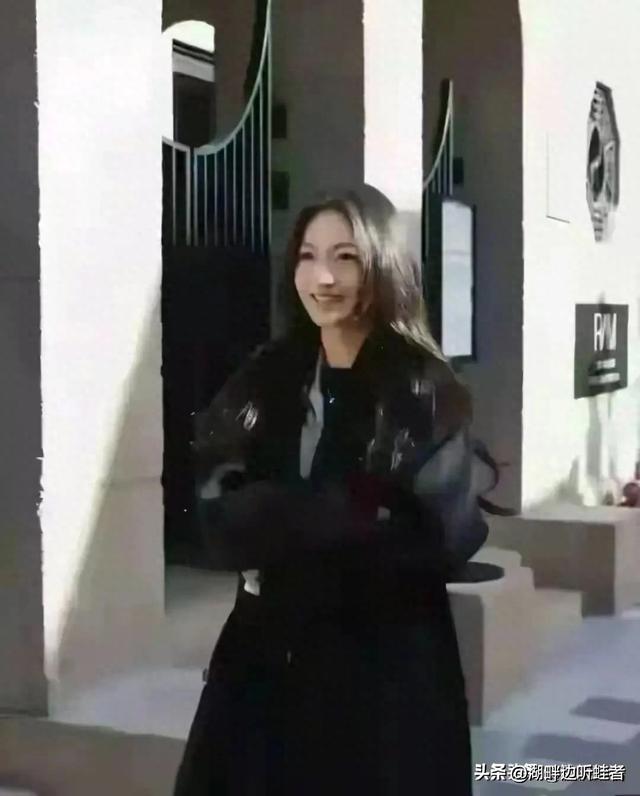 上海校花,172cm身段45kg,美得太犯规,让人容易犯罪啊