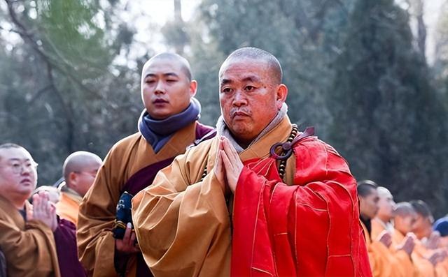 拔出萝卜带出泥！释永信全家的老底被扒，原来他才只是冰山一角！