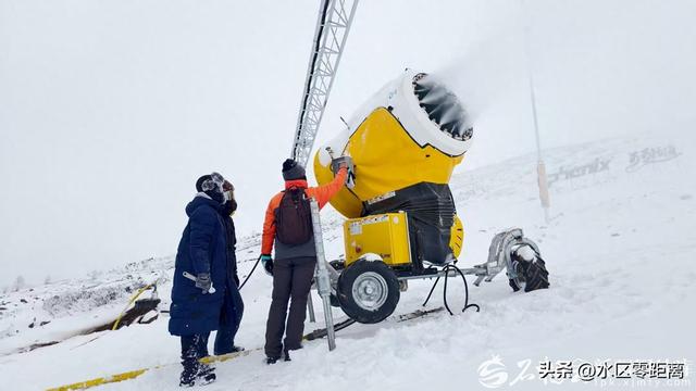 阿勒泰“滑雪圈”推出三大惠民措施 疆内游客滑雪享3折