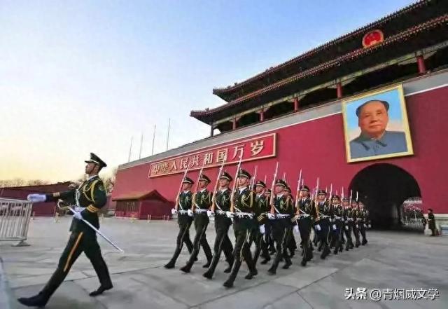 4句爱祖国的诗(现代诗我爱我的祖国外古体诗词四首)