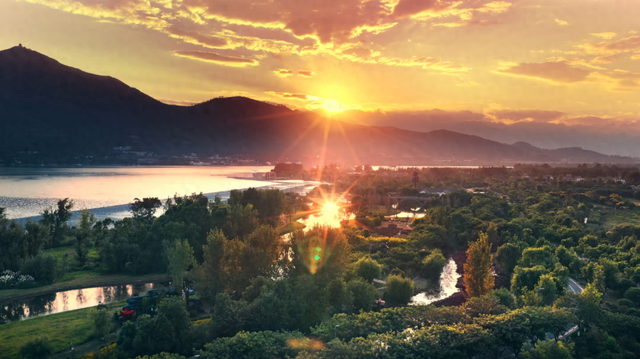 四川真正的“后浪”：不是成都，也非攀枝花，这座小城正被全国盯上