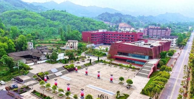 国庆假期 | 红色文旅“炫”科技 VR体验受热捧