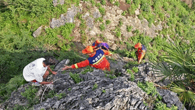 【救援】登山寻乐莫忘险 量力而行护平安