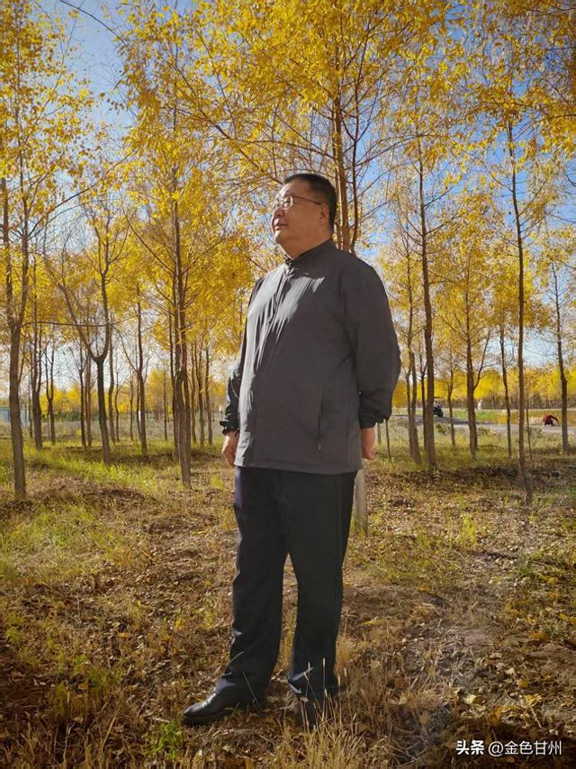 王平｜从戈壁到绿洲的生命奇迹