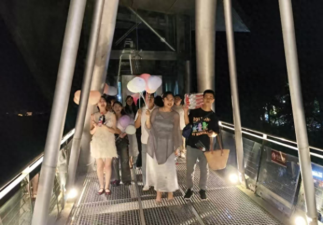 “云端邂逅・爱在七夕”：苏仙岭上的浪漫之约