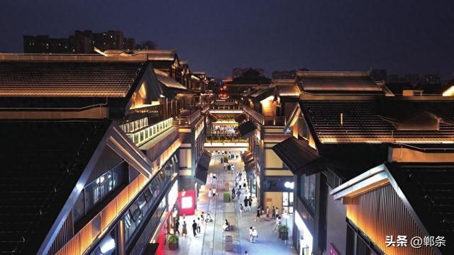 夜邯郸：千年古韵入星河，璀璨夜色醉人间