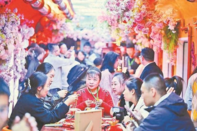 澎湃发展新动能