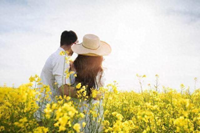灵魂伴侣用英语（读BBC学英语soulmate 灵魂伴侣）