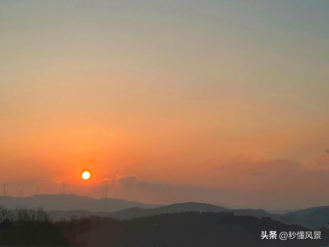 贵州最凉快的地方不是贵阳，而是这座高海拔小城，真后悔才来！