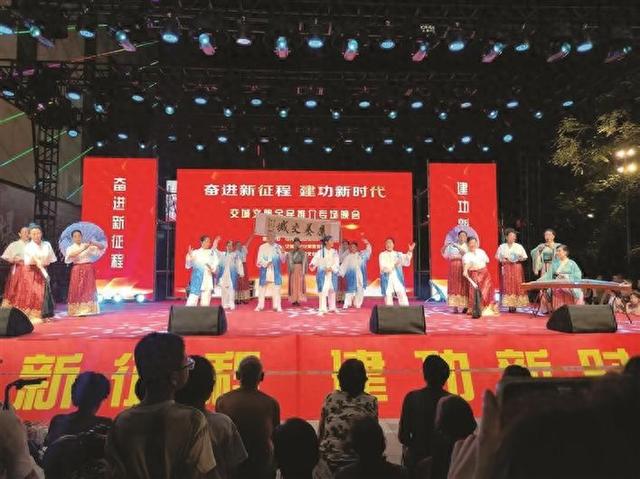 交城：惠民“文化餐” 点燃烟火气