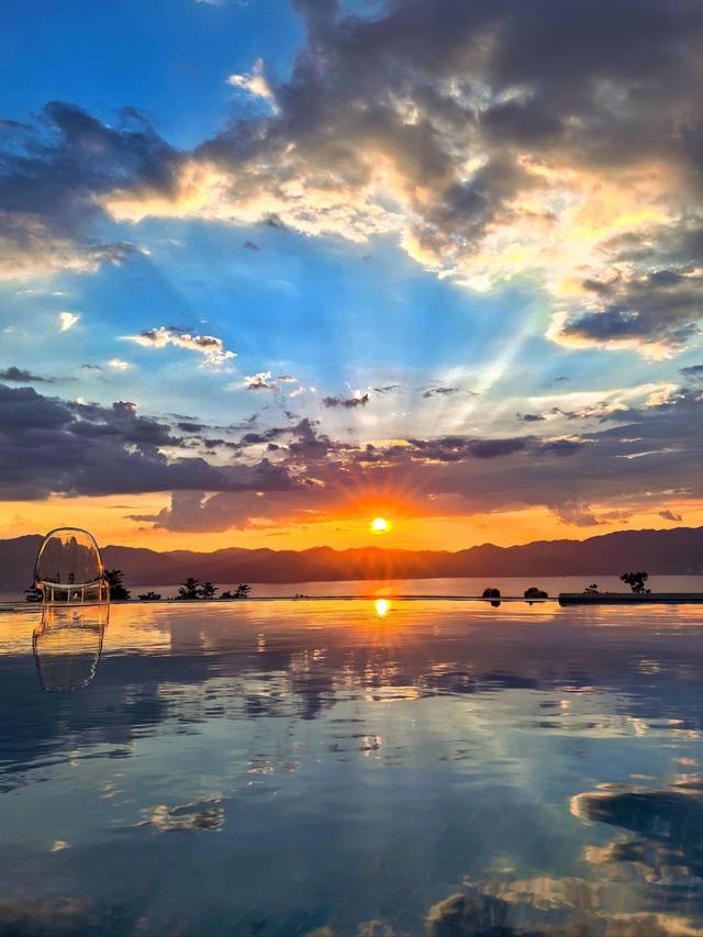 自驾推荐：云南·滇池-抚仙湖环线 - 高原湖泊的暖冬赞歌