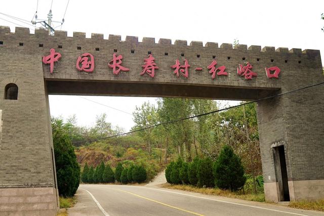 迁安红峪口长城风景道，风光旖旎，景色如画，深受自驾爱好者喜爱
