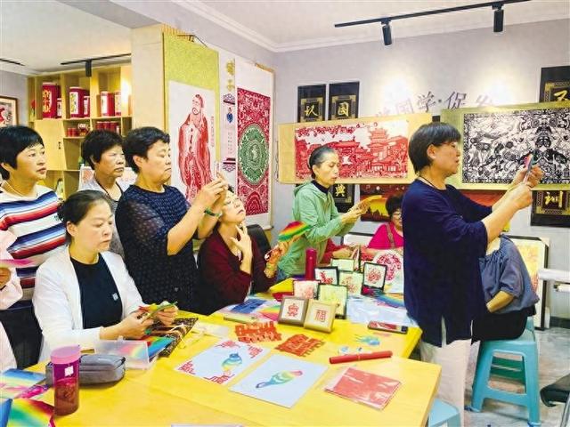 家门口有了非遗馆与科技馆