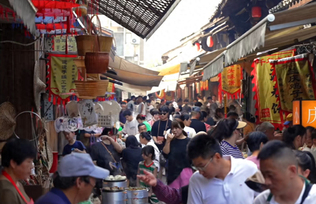 浙江低调的古镇，有“江南第一早茶地”美誉，门票停车全免费