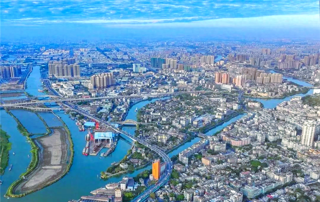 从“网红”到“实力派”，汕头正在悄悄崛起！