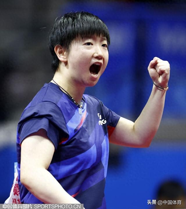 WTT香港总决赛| 孙颖莎、蒯曼战胜各自对手！晋级女单四强