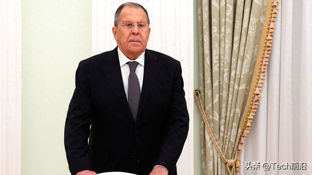 谁在铤而走险？拉夫罗夫亮明底线：俄遇袭击必施毁灭性反制！