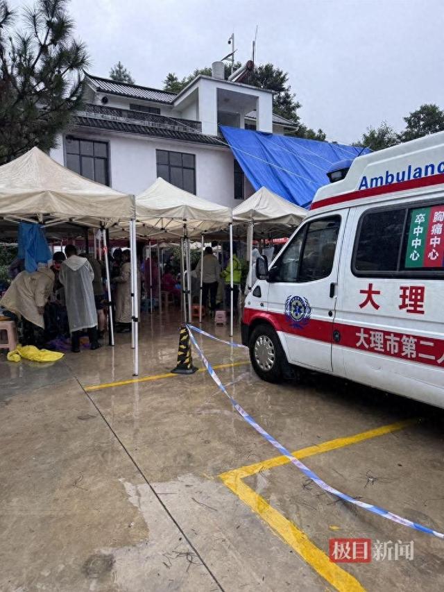 实探“8岁男童苍山失联”涉事夏令营机构：招牌被摘敲门无人应答，村民称已开业一年多