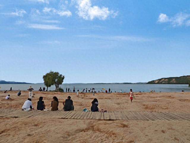 解锁神仙级避暑沙滩！晋宁私藏21℃“小三亚”