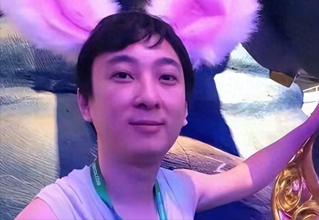 风流成性、挥霍无度，37岁“纸醉金迷”的王思聪，再次传出大丑闻