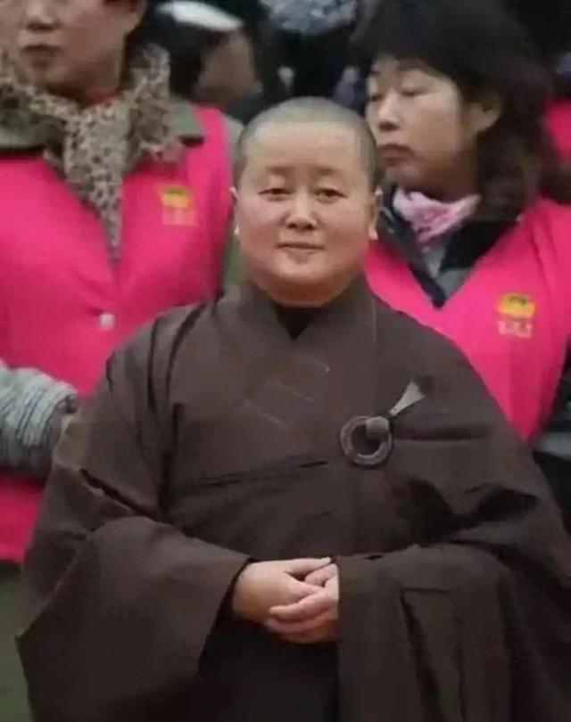 揭秘尼姑庵的黑暗面：尼姑平均年龄不到25，香客人来人往究竟为何