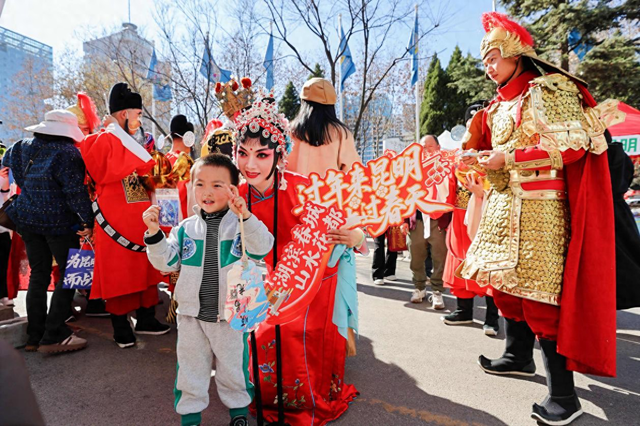文体旅“王炸”登场！昆明春节超200场活动，承包你的马年假期