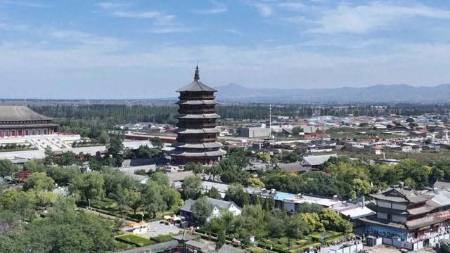 双节假期，应县木塔景区旅游热度再攀新高