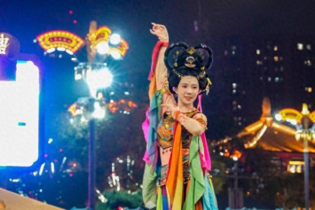 城市面孔里的万千气象：西安的城市面孔是什么？