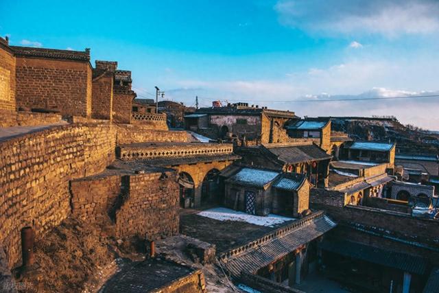 山西吕梁高清大图，一座宁静的城市