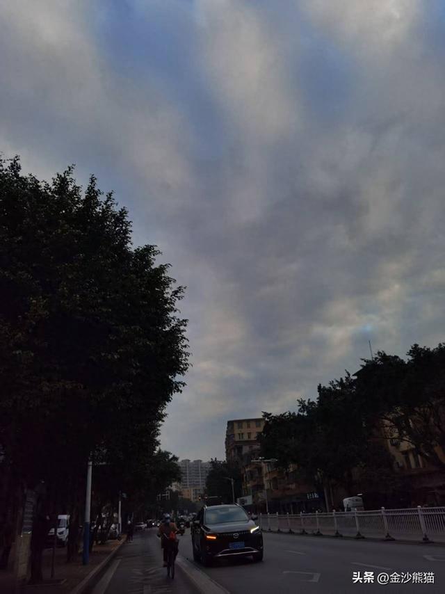 海陵岛上山水写实画一路相伴，双龙连续三年千里骑行22