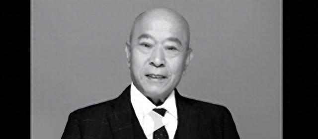 郭德纲发文悼念，八个字戳中无数人：原来真有人把恩情记了一辈子