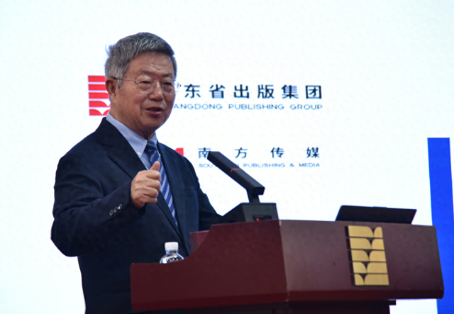 迟福林支招大湾区：“十五五”推进粤港澳服务贸易一体化