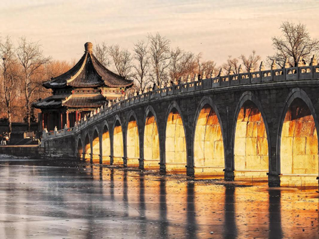 冬至破10万客流，颐和园“金光穿洞”奇观如何从科学变为文化盛世